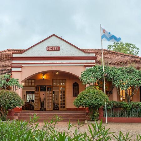 Masindi Hotel Екстер'єр фото